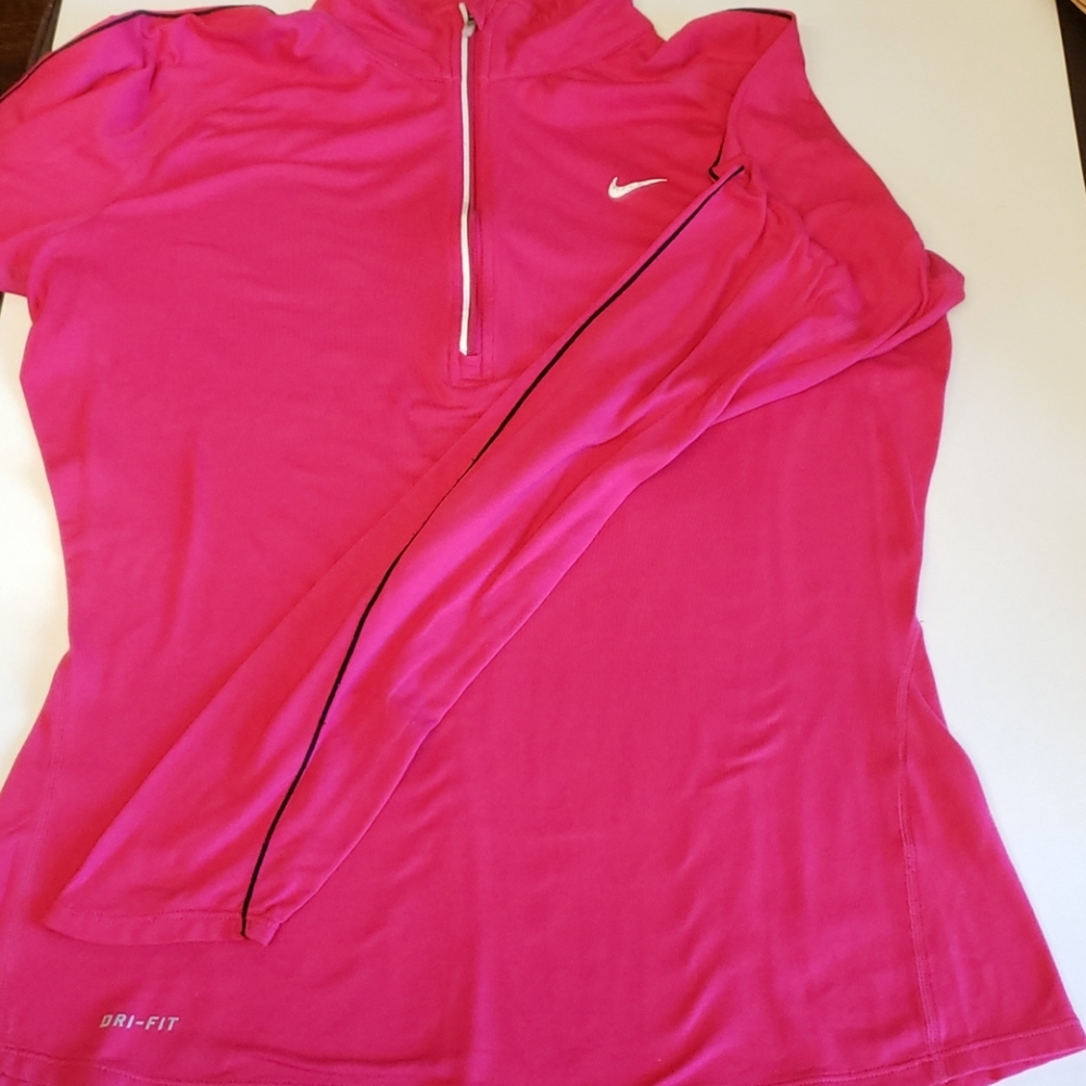 M Nike Hot Pink Dri-Fit Long Sleeve Top B83 - Picture 7 of 7